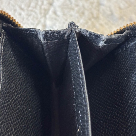 Coach Tan and Black Animal Print double wallet - Picture 4 of 6